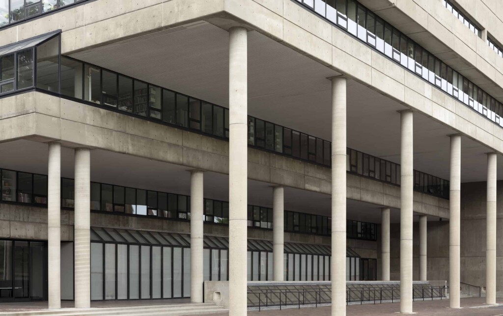 John Andrews: Architect of Uncommon Sense