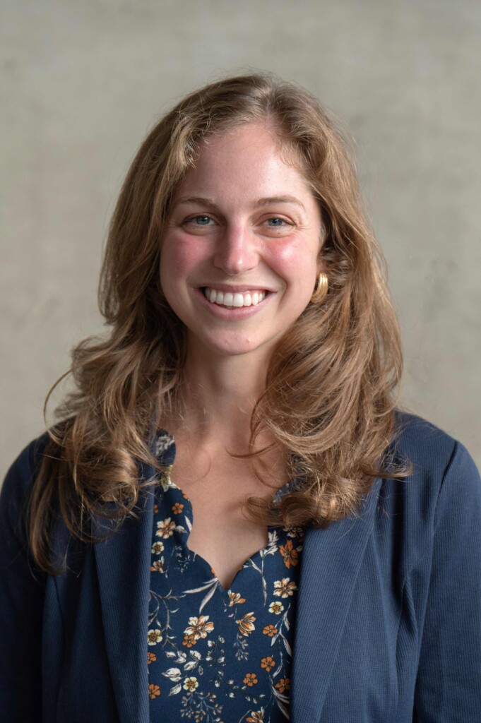 headshot of Amy Tomasso